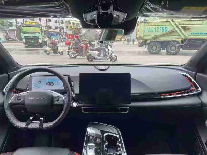 成都25年北京魔方6