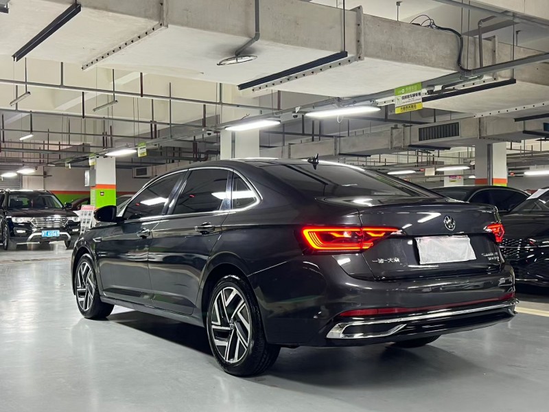 成都23年大众速腾8