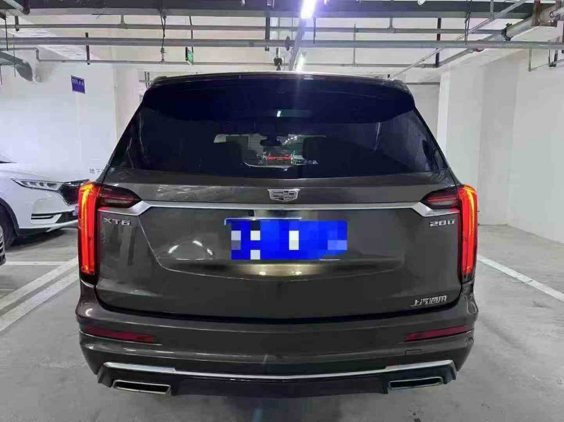 泸州20年凯迪拉克XT66