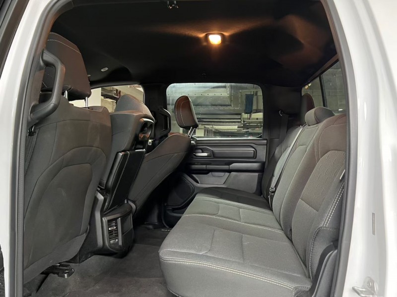 成都24年道奇公羊8