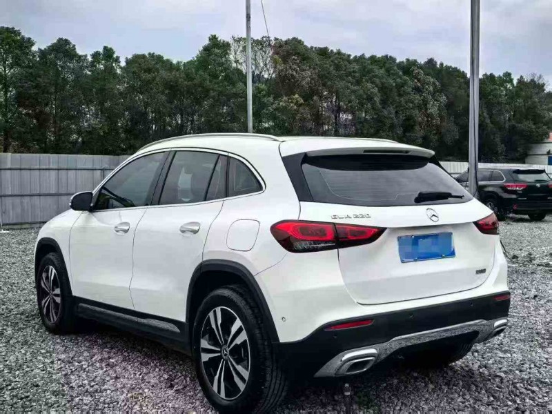 衡阳23年奔驰GLA9