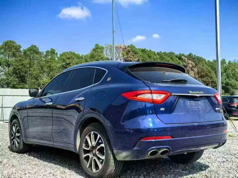 衡阳18年玛莎拉蒂Levante9