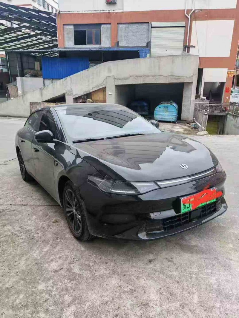 衡阳25年零跑汽车C013