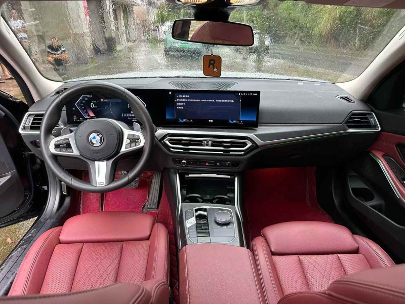 常德23年宝马3系9