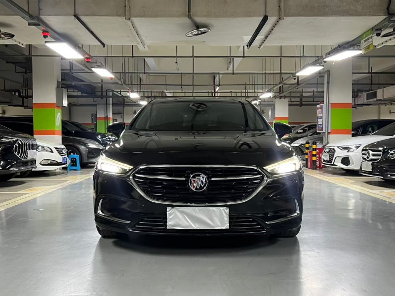 成都22年别克君越1