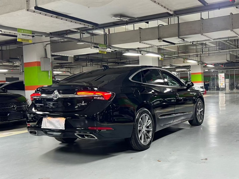 成都22年别克君越3