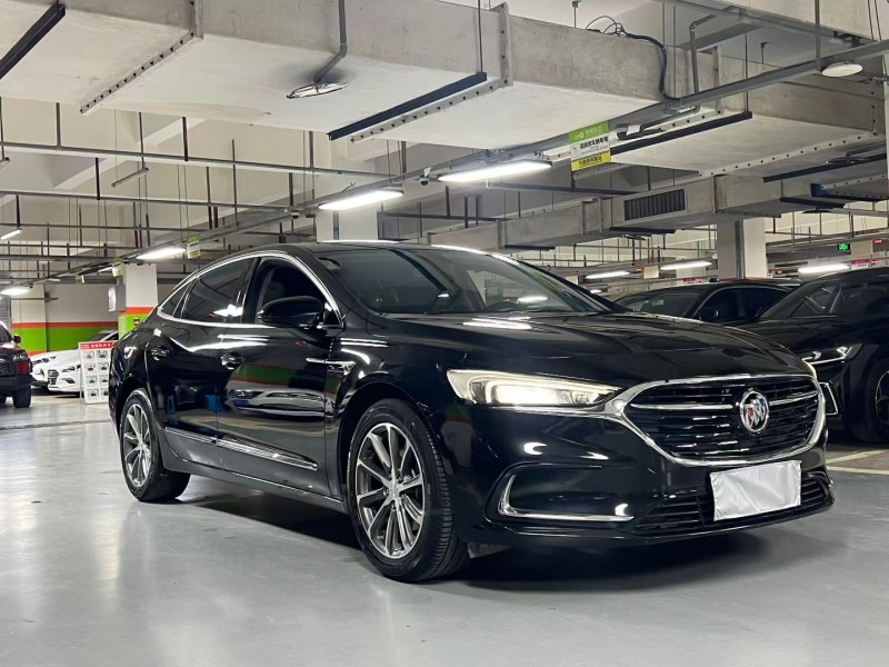 成都22年别克君越9