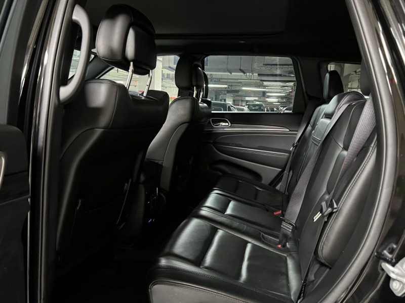 成都21年Jeep大切诺基7