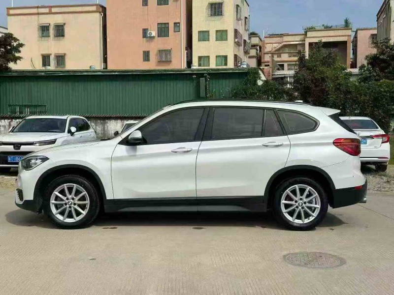 郴州19年宝马X16