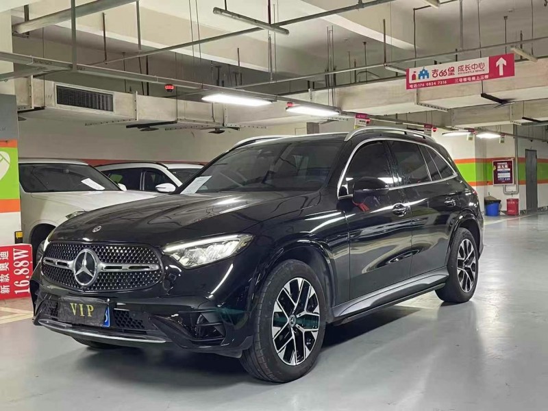 成都23年奔驰GLC9