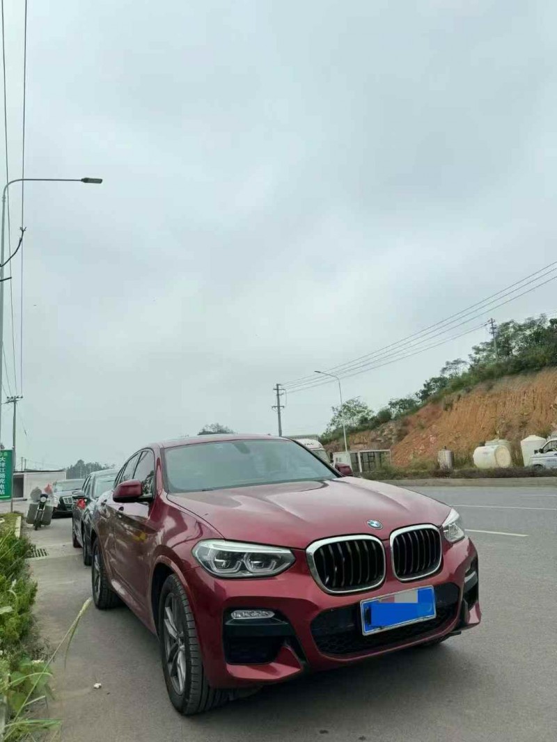 邵阳19年宝马X43