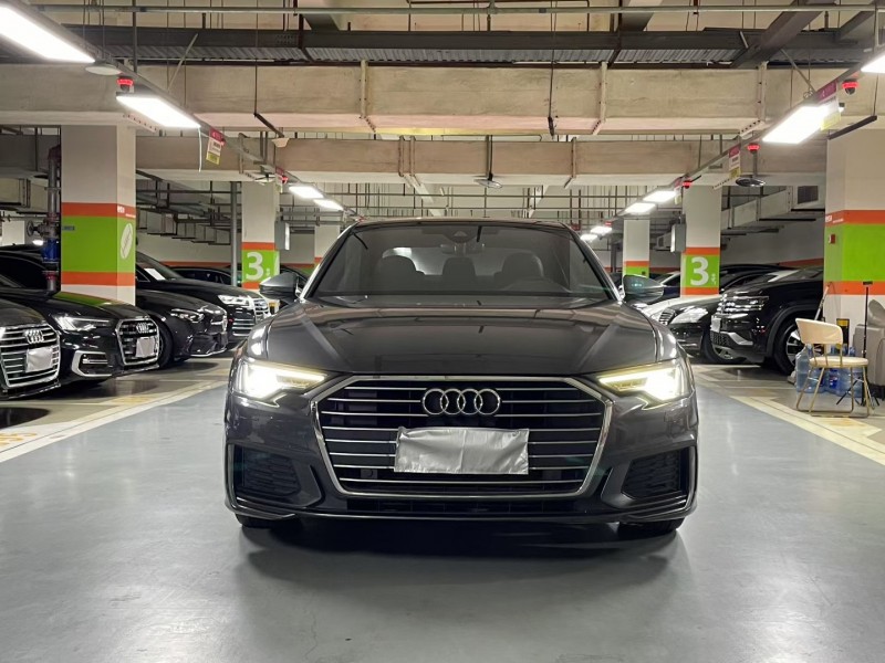 成都21年奥迪A6L1