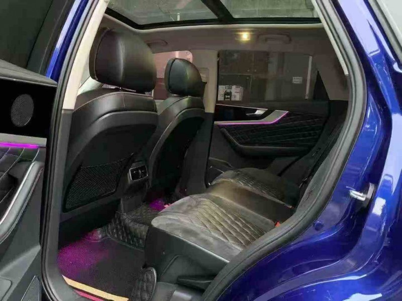 邵阳19年红旗HS56