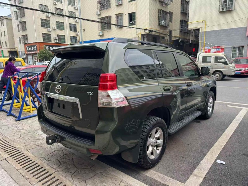 湘西13年丰田普拉多9