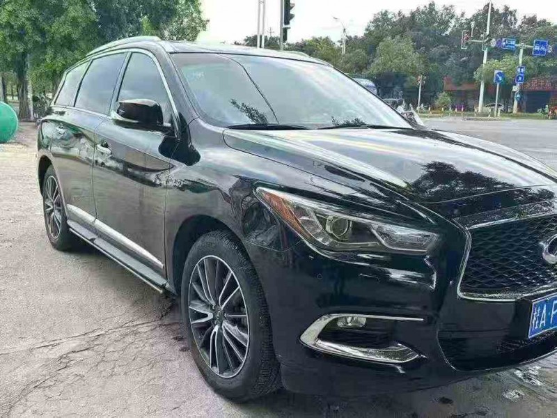 柳州19年英菲尼迪QX604