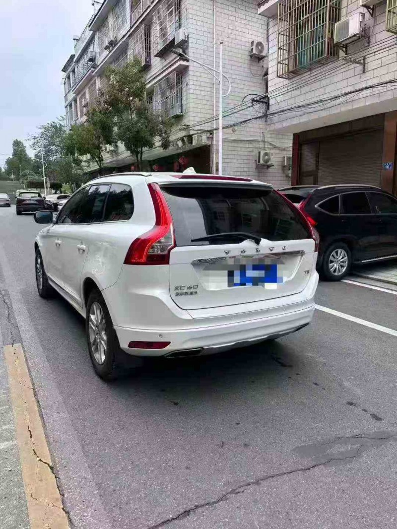 邵阳16年沃尔沃XC607