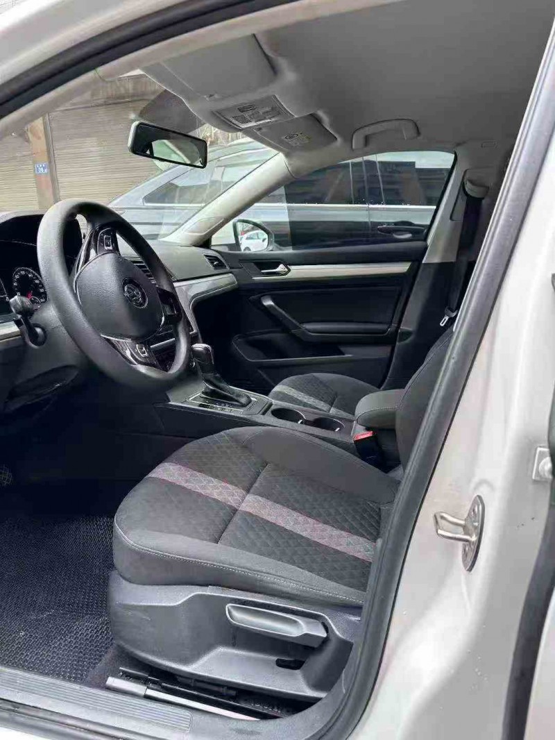 常德22年大众凌渡5