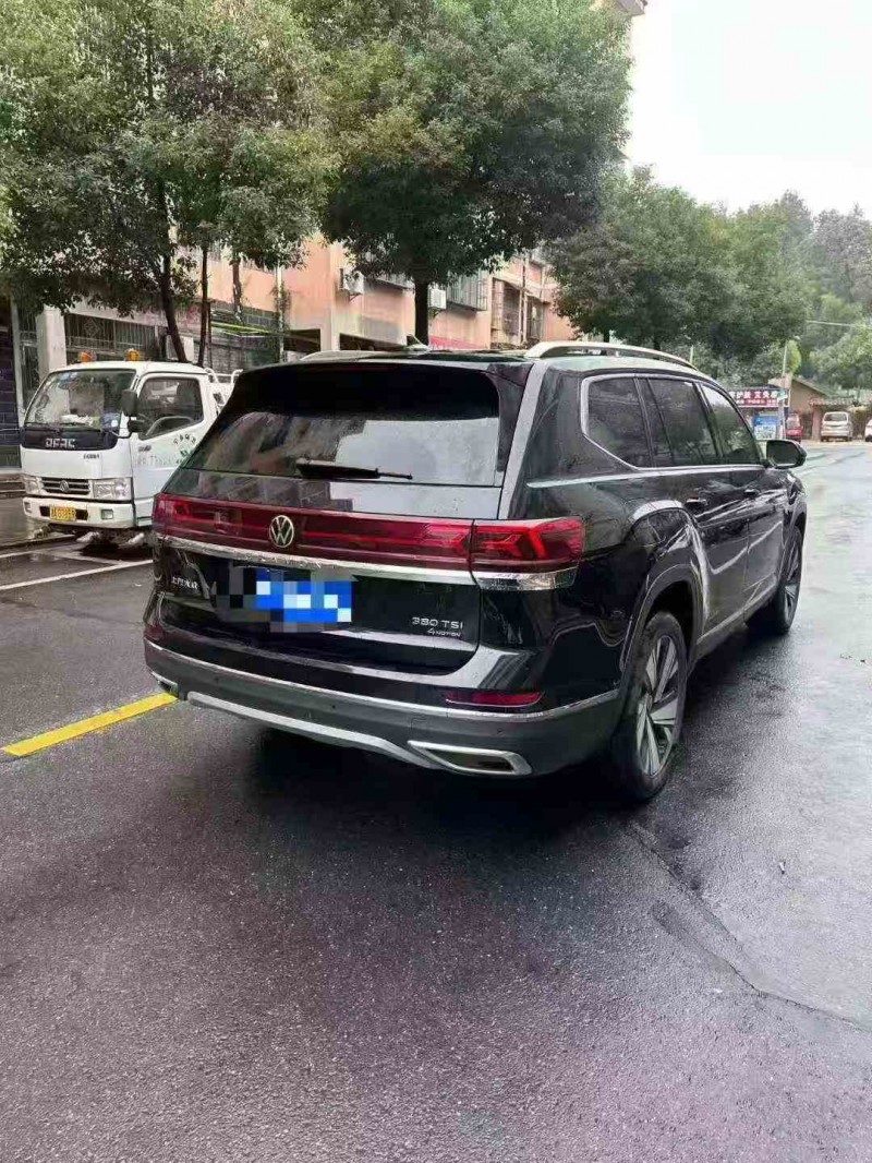 常德22年大众途昂7