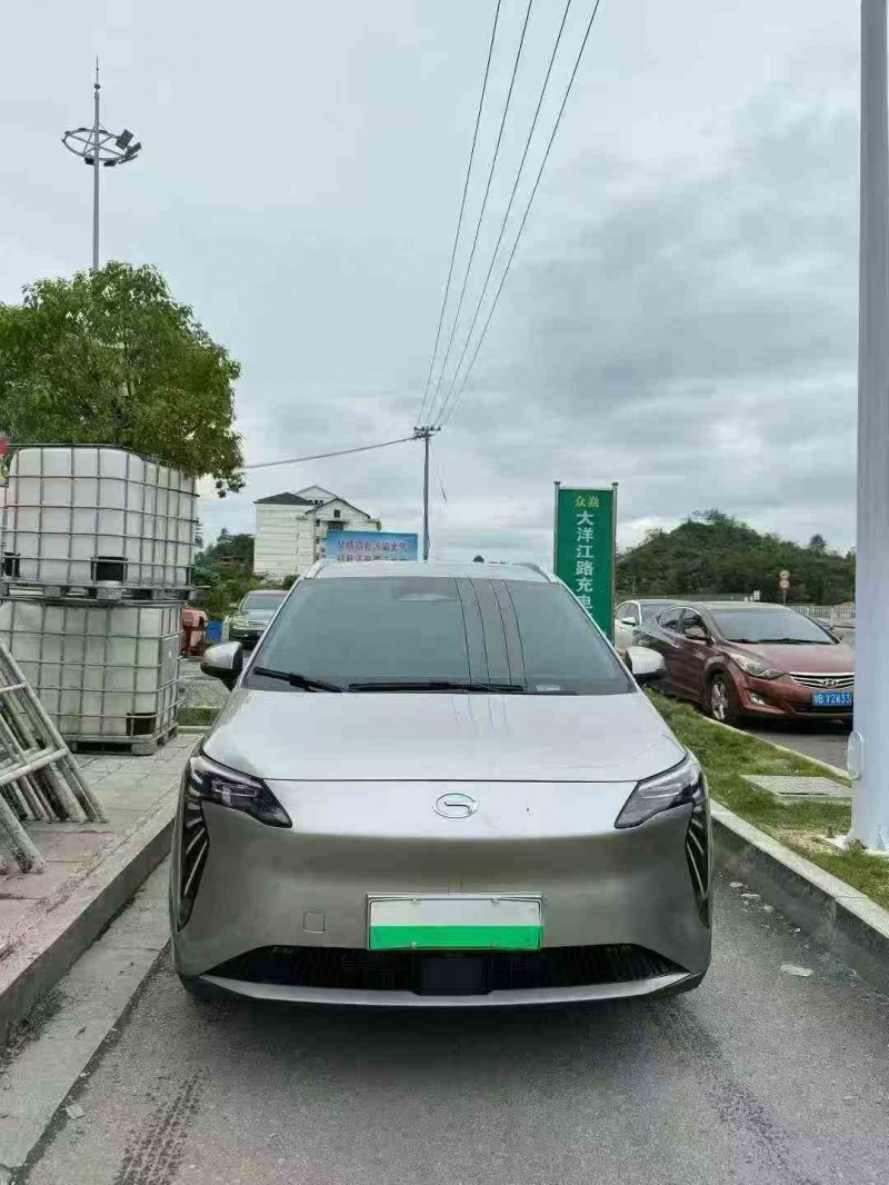 张家界24年传祺埃安Y1