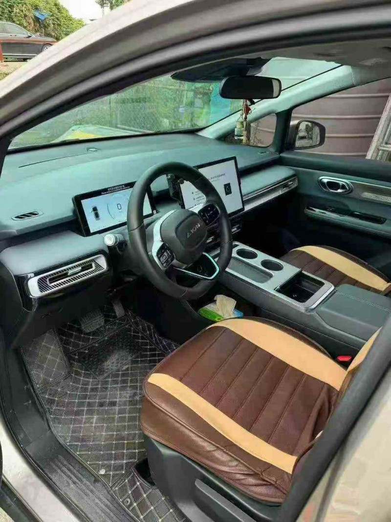 张家界24年传祺埃安Y4