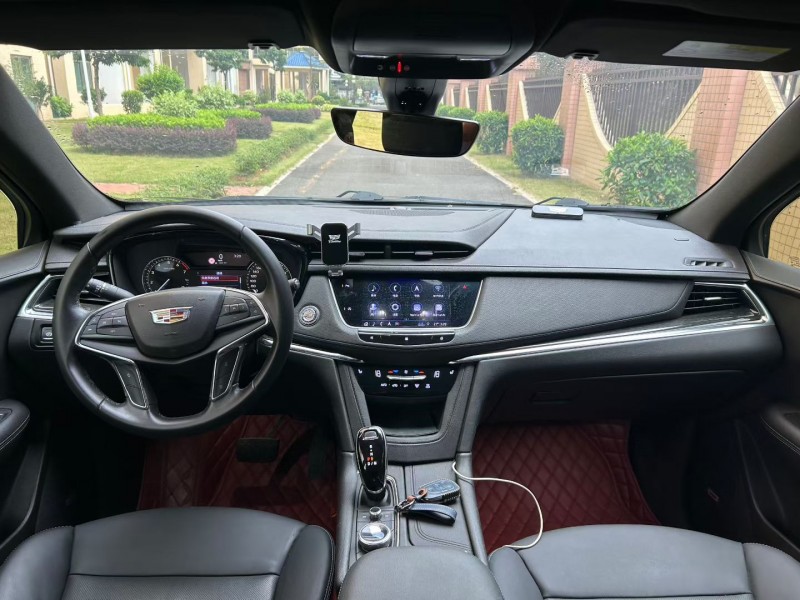 东莞19年凯迪拉克XT57