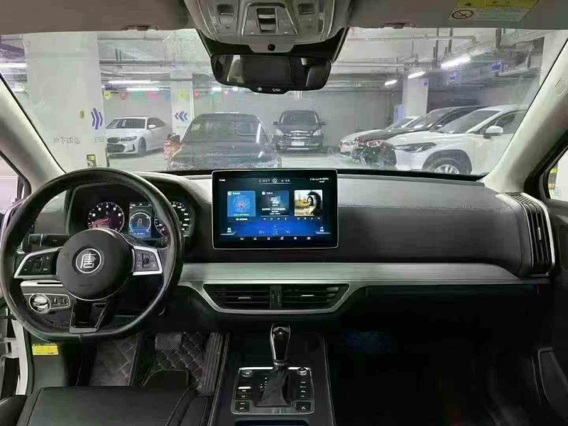 攀枝花18年比亚迪唐5