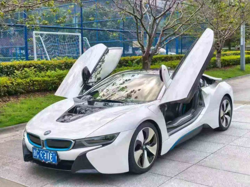 嘉兴17年宝马i82