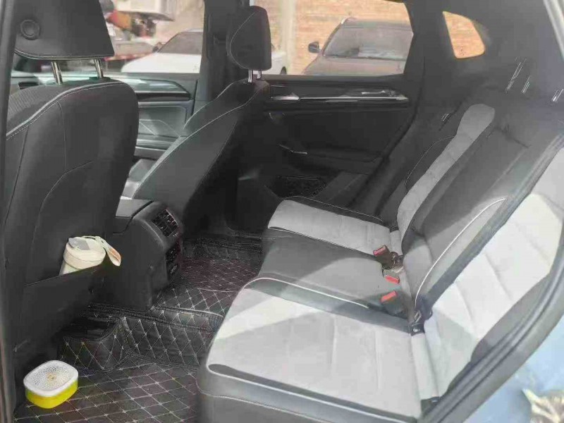 昭通21年大众探岳4