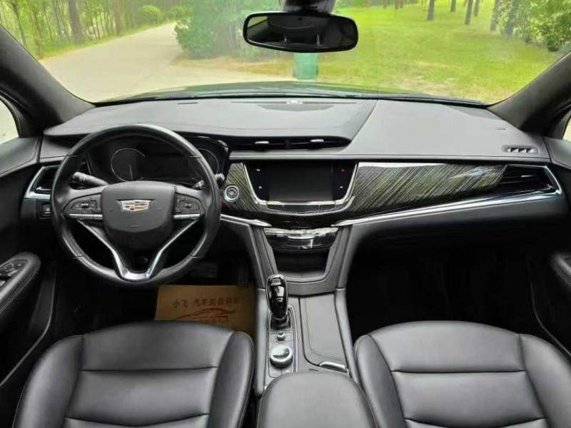 大同22年凯迪拉克XT65