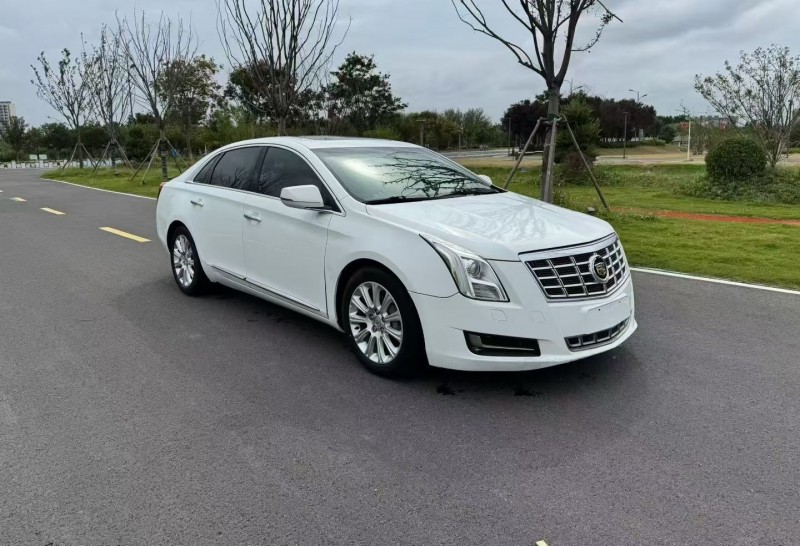 盐城15年凯迪拉克XTS2