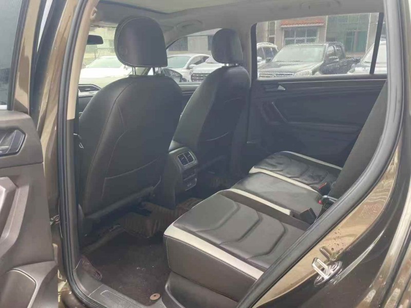 岳阳17年大众途观4