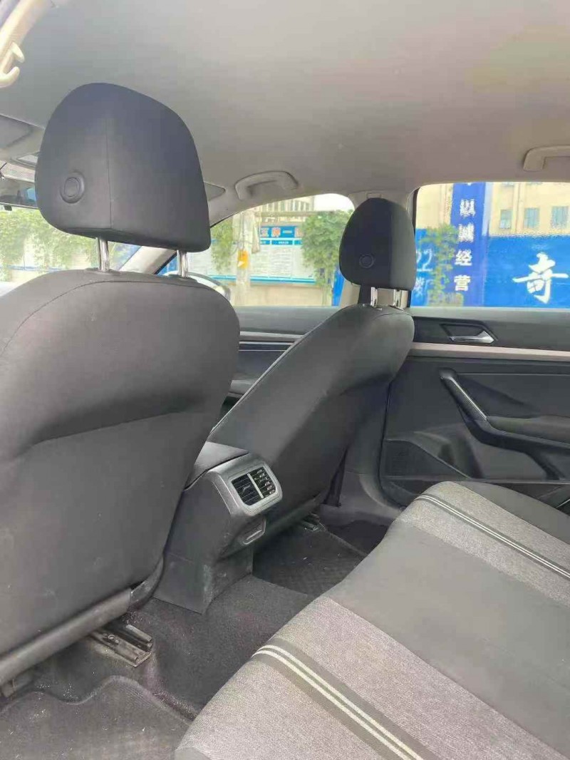 湘潭18年大众朗逸6