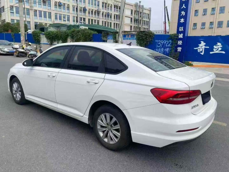 湘潭18年大众朗逸8