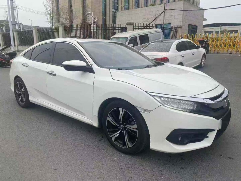 怀化16年本田思域2