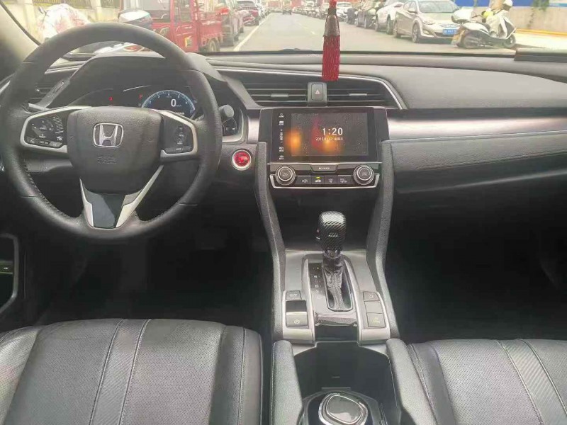 怀化16年本田思域5