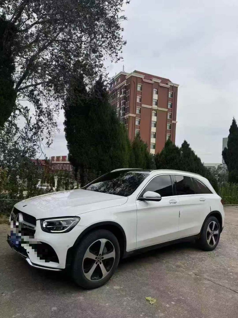东营22年奔驰GLC2