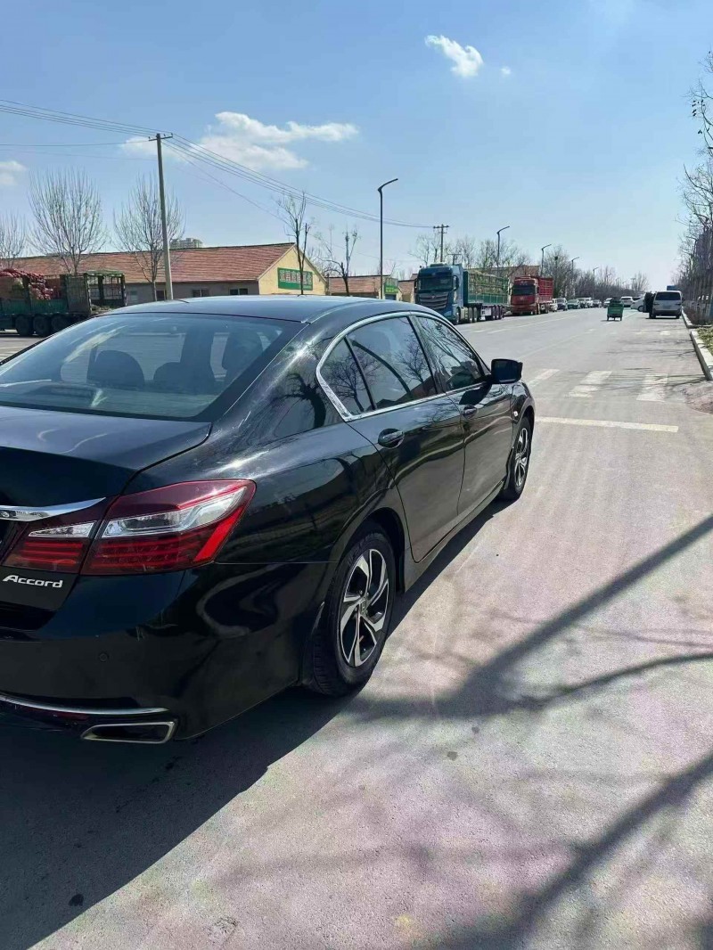 枣庄17年本田雅阁6