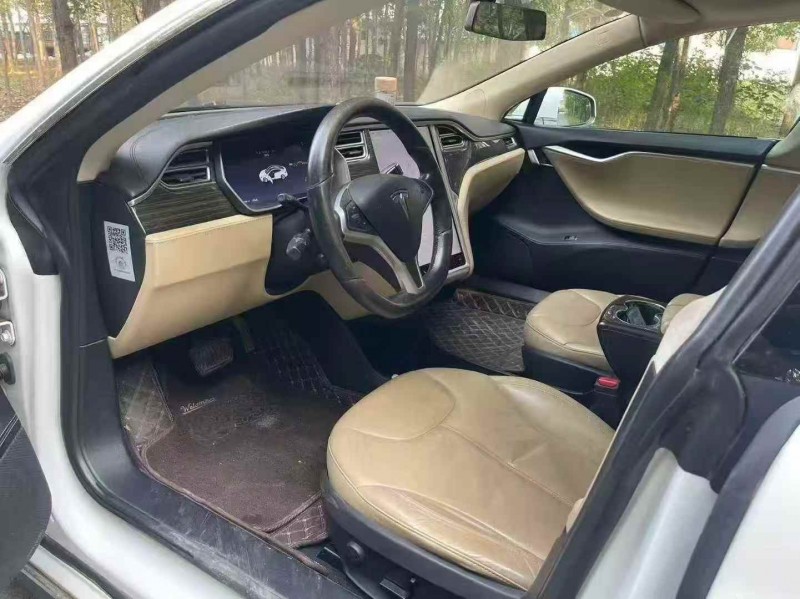 烟台15年特斯拉MODEL S4
