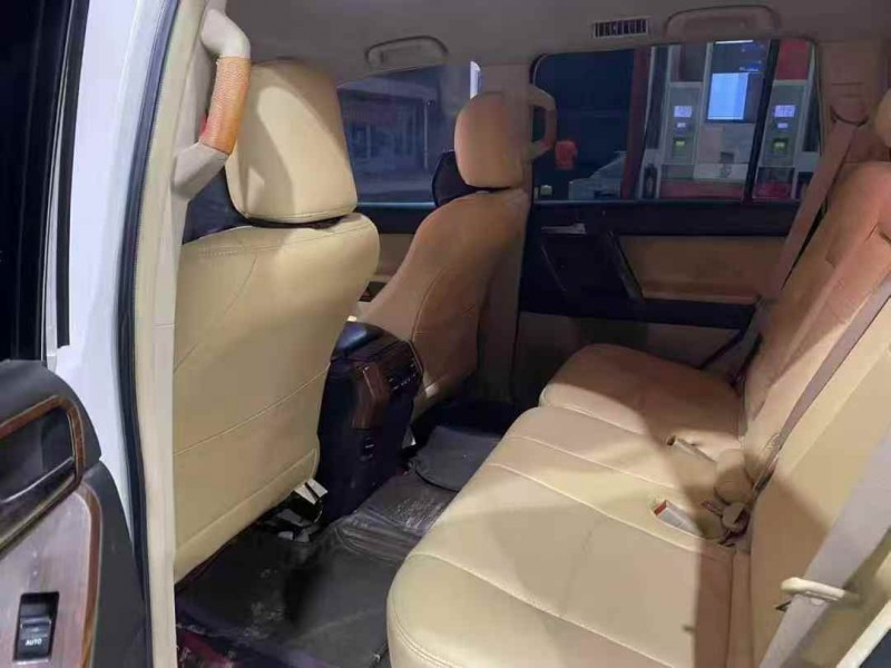 淄博12年丰田普拉多5