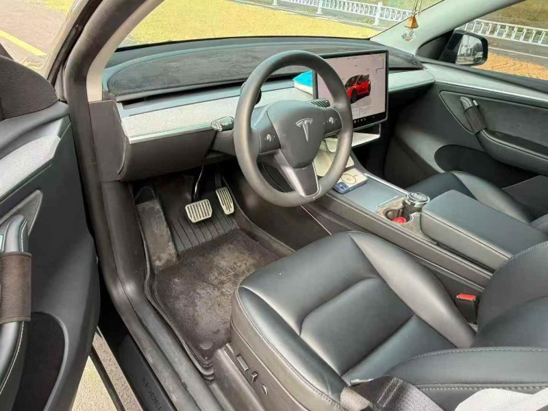 汉中23年特斯拉MODEL Y9