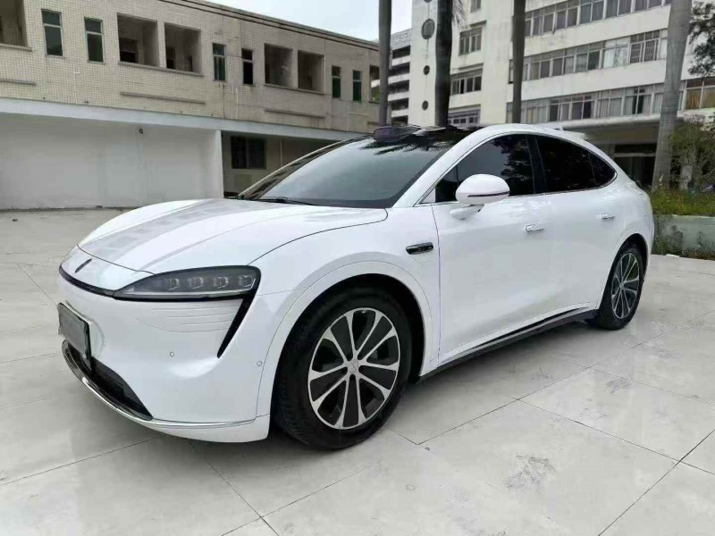 苏州25年华为智选智界R72