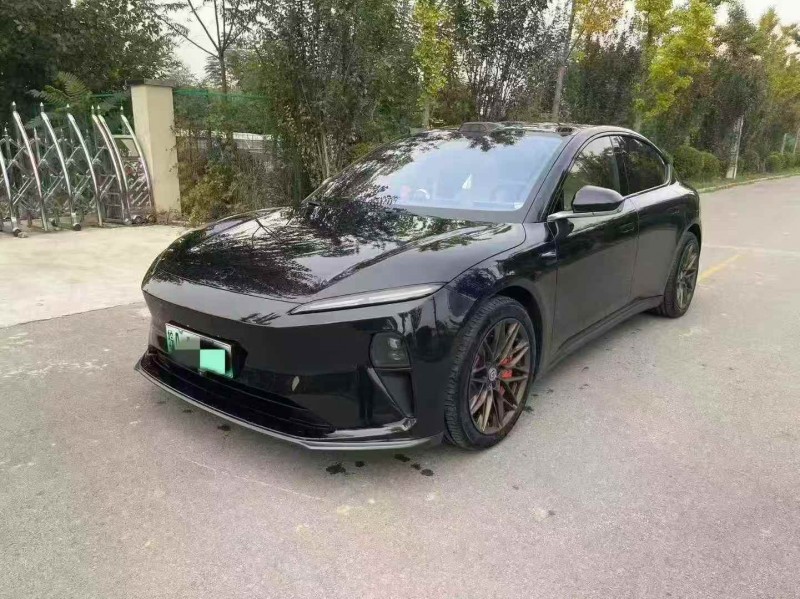 淄博24年蔚来ET53