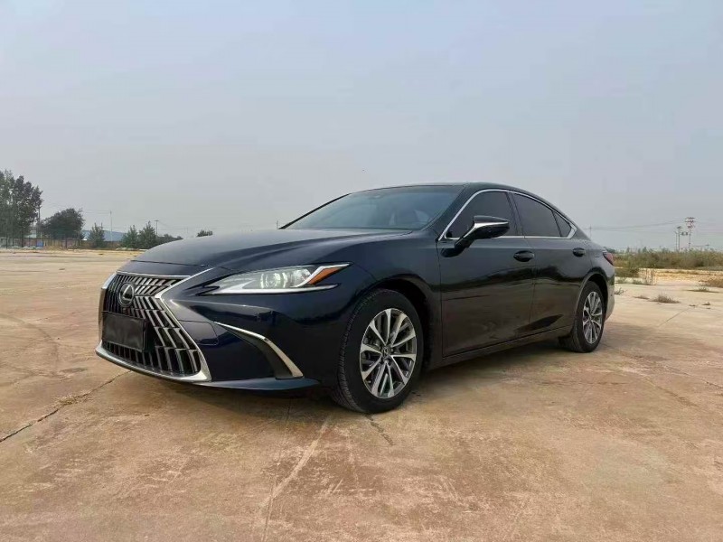邯郸24年雷克萨斯ES3