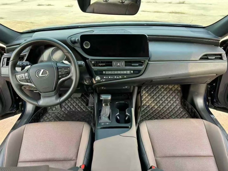 邯郸24年雷克萨斯ES5