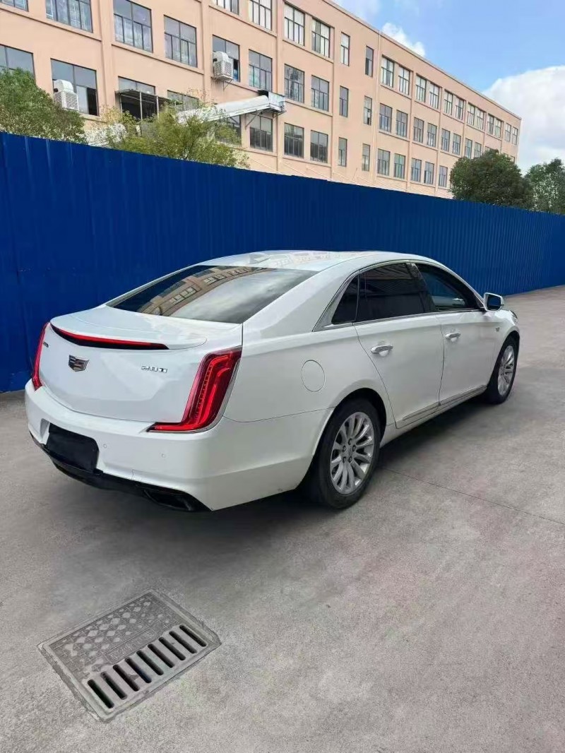 嘉兴18年凯迪拉克XTS8
