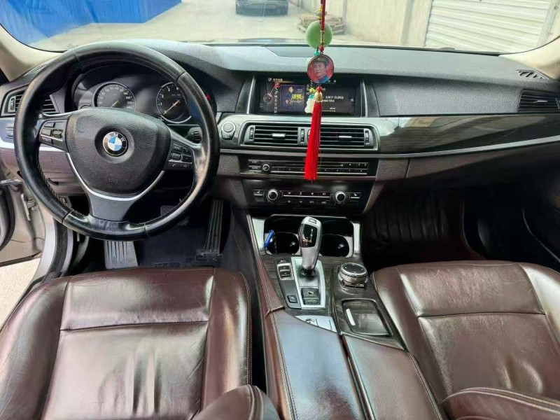 金华16年宝马5系5