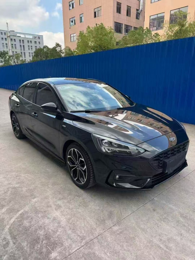 温州20年福特福克斯3