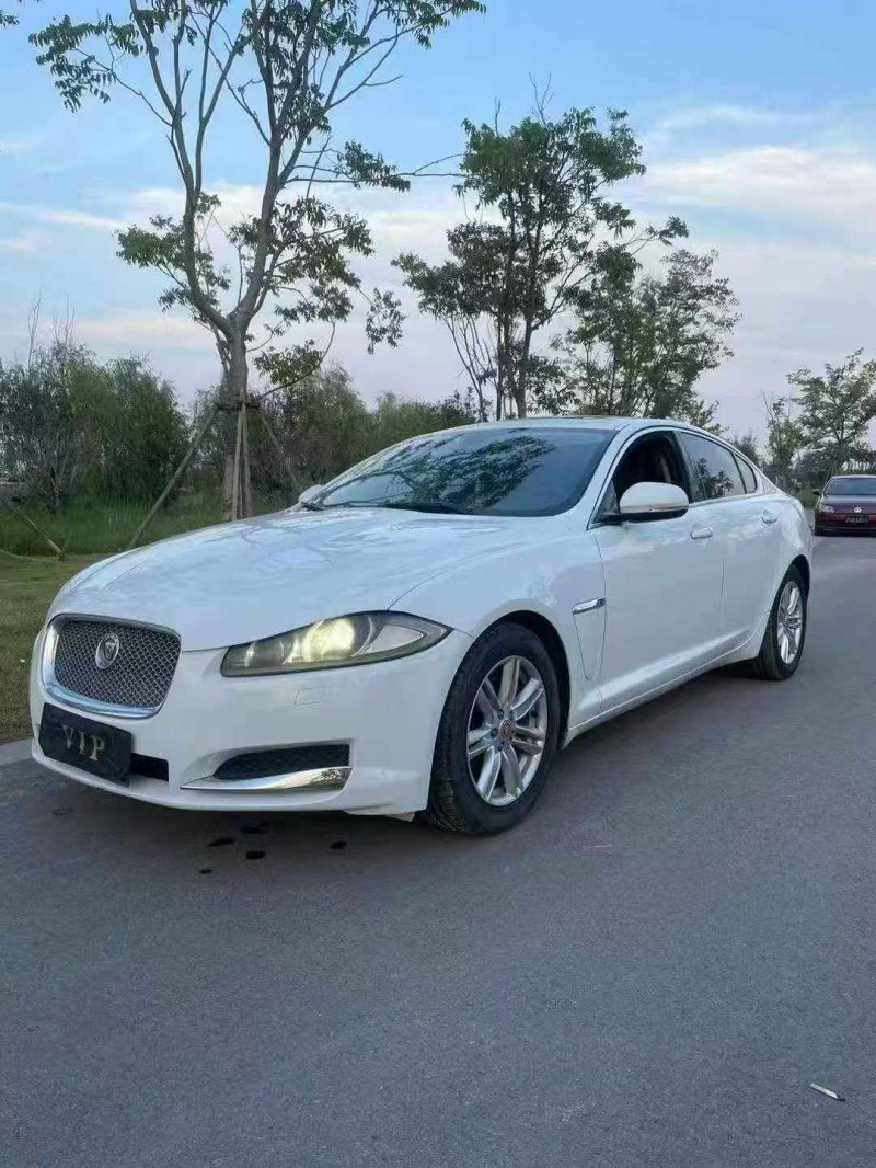 宿迁16年捷豹XF3