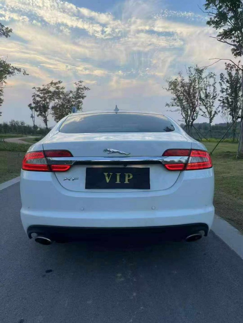 宿迁16年捷豹XF9