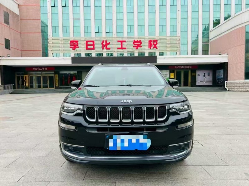 日照18年Jeep指挥官1